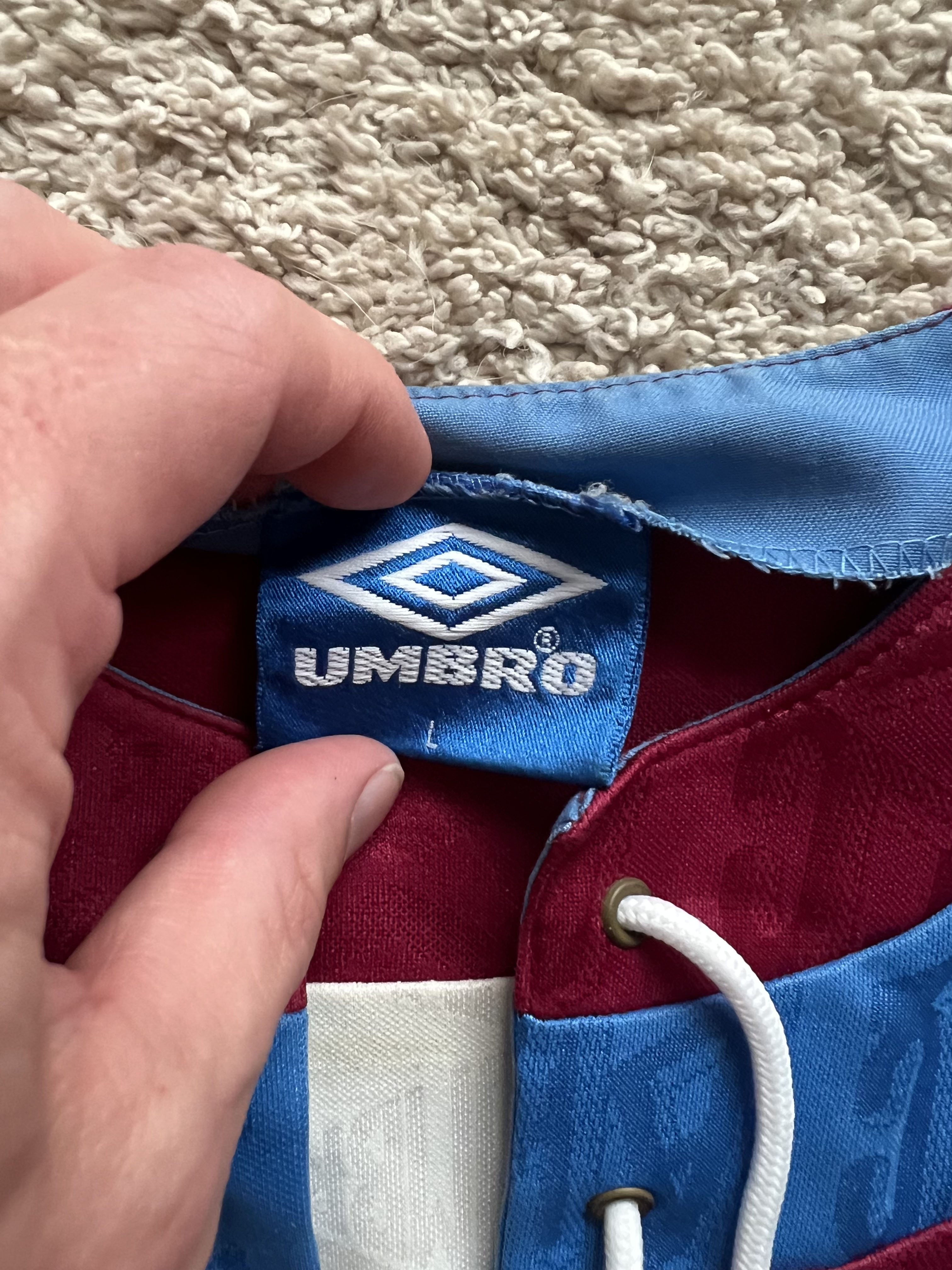 Authenticity evidence image of Aston Villa 1992/93 Umbro Home Shirt (Mita Copiers) - Men's Large