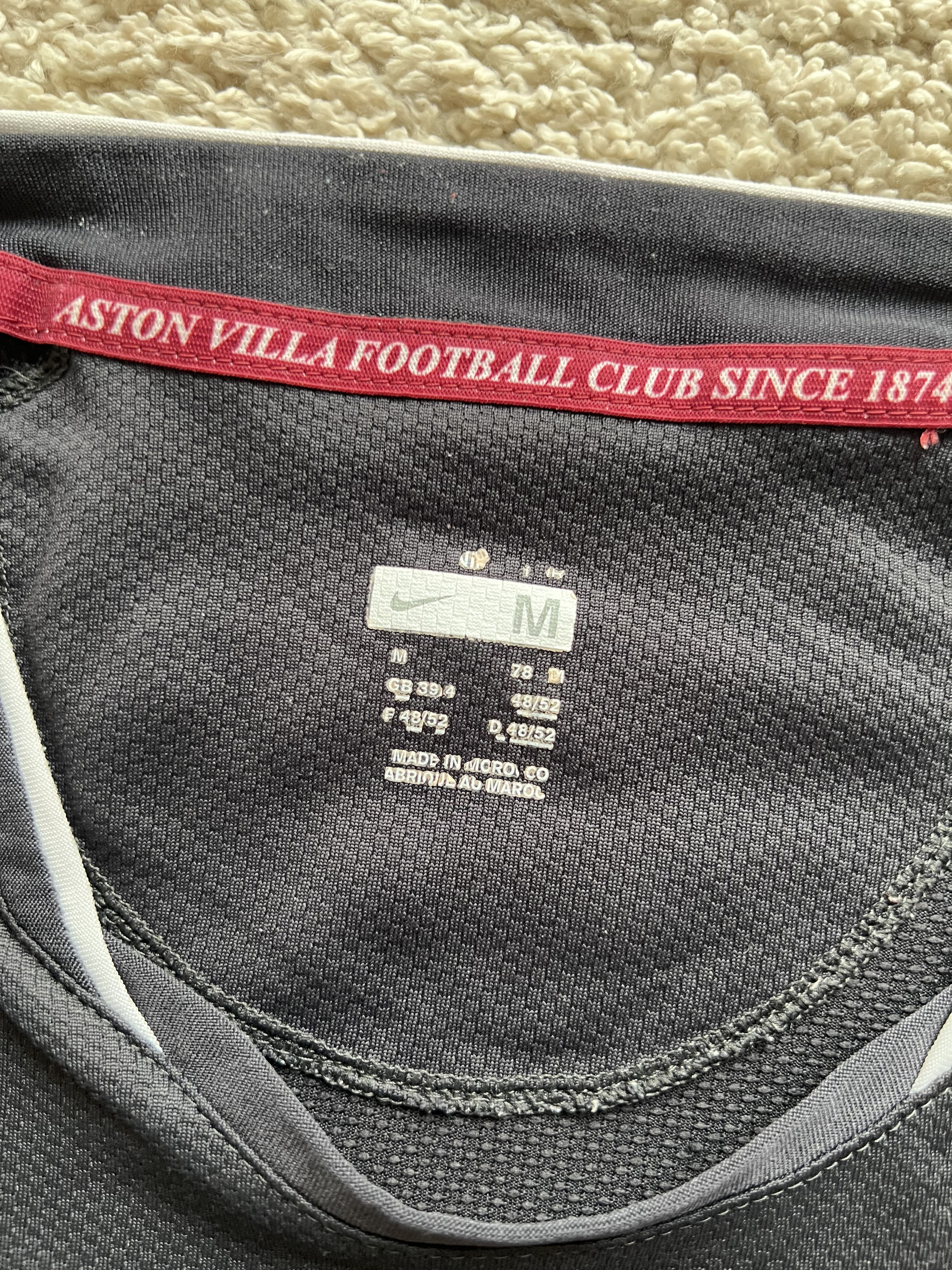Authenticity evidence image of Aston Villa 2007/08 Nike 3rd Shirt (32Red) - Men's Medium