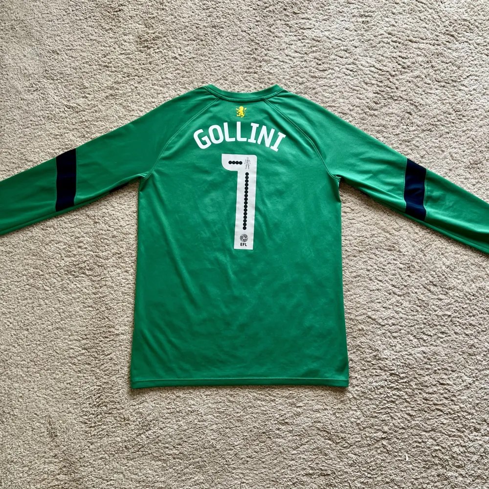 Rear view of Aston Villa 2016/17 Under Armour Home Goalkeeper Shirt (QuickBooks) - Junior XL