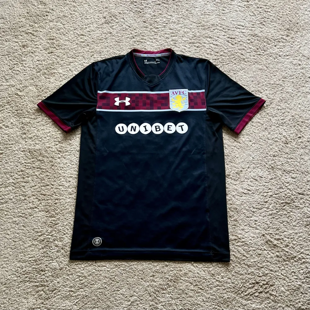 Front view of Aston Villa 2017/18 Under Armour Away Shirt (Unibet) - Men's Medium
