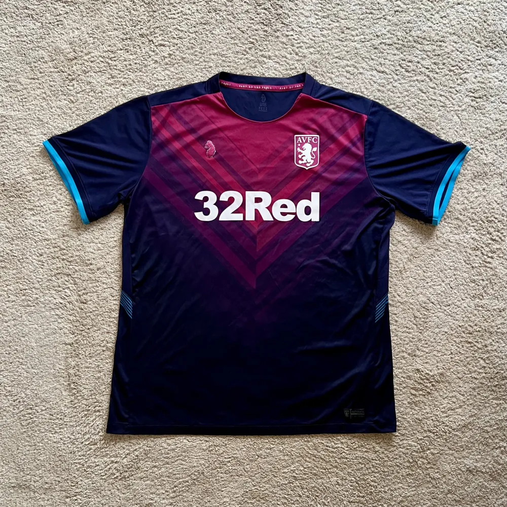 Front view of Aston Villa 2018/19 Luke 1977 3rd Shirt (32Red) - Men's XXL
