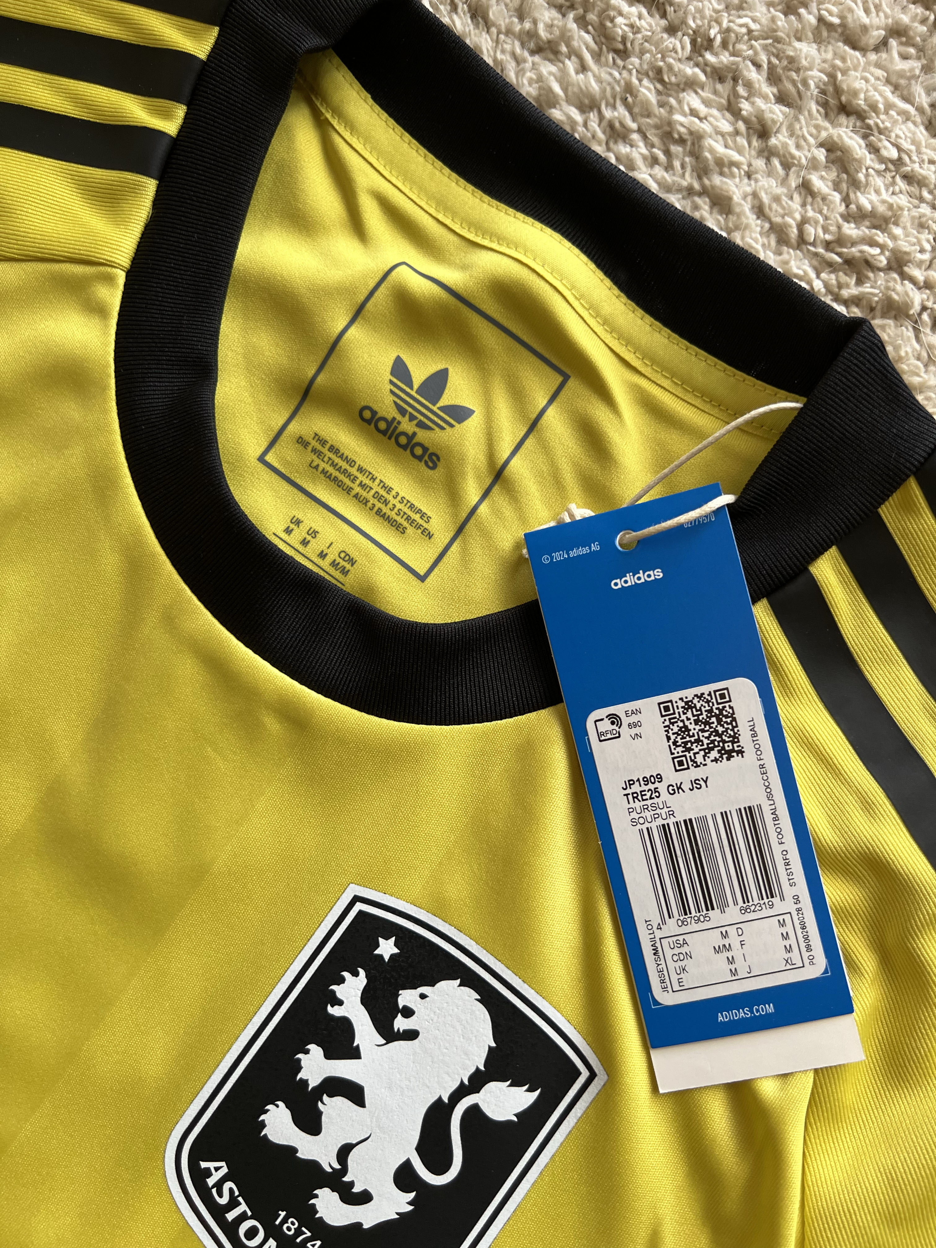 Neck label and swing tags