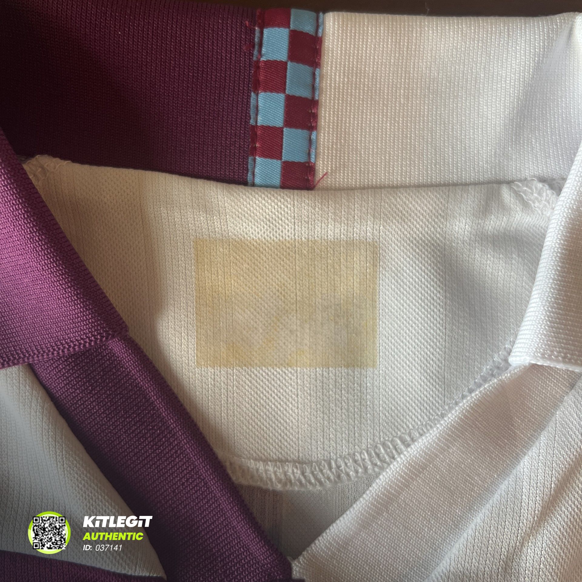 Authenticity evidence image of Aston Villa 2013/14 Macron Away Shirt (Dafabet) - Men's Medium
