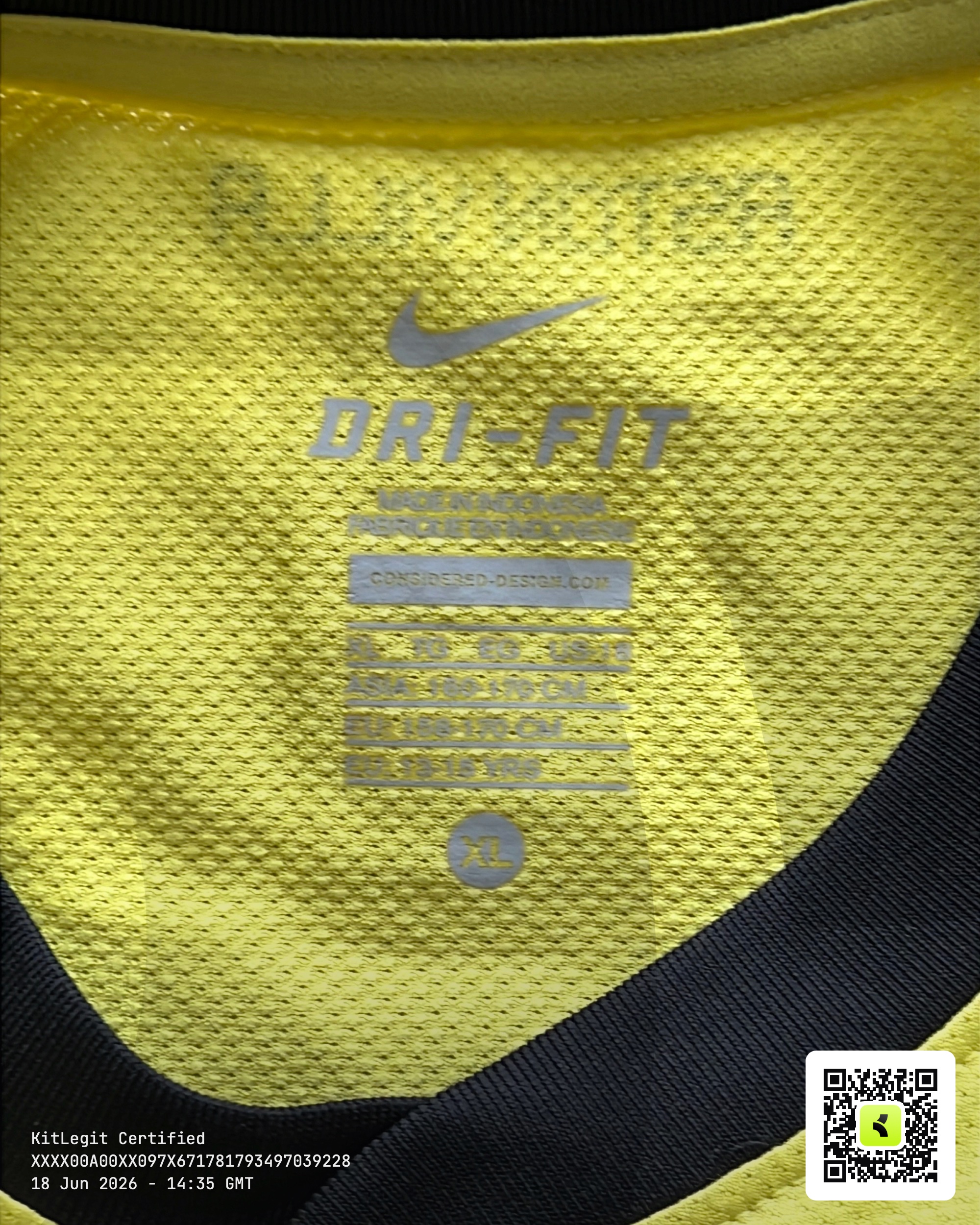 Neck label
