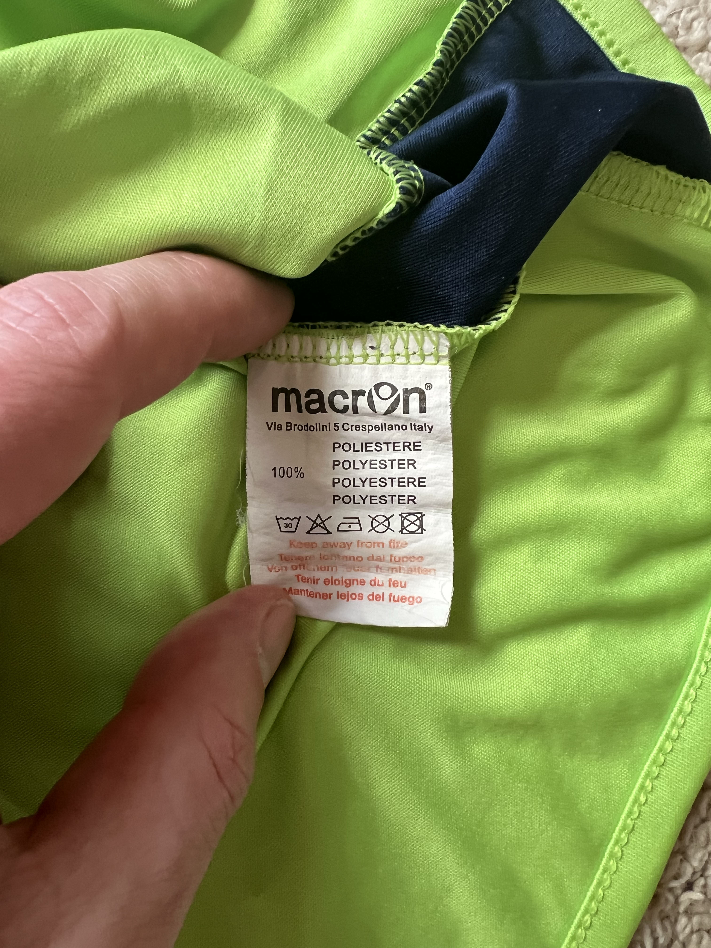 Authenticity evidence image of Aston Villa 2013/14 Macron 3rd Shirt (Dafabet) - Junior XL