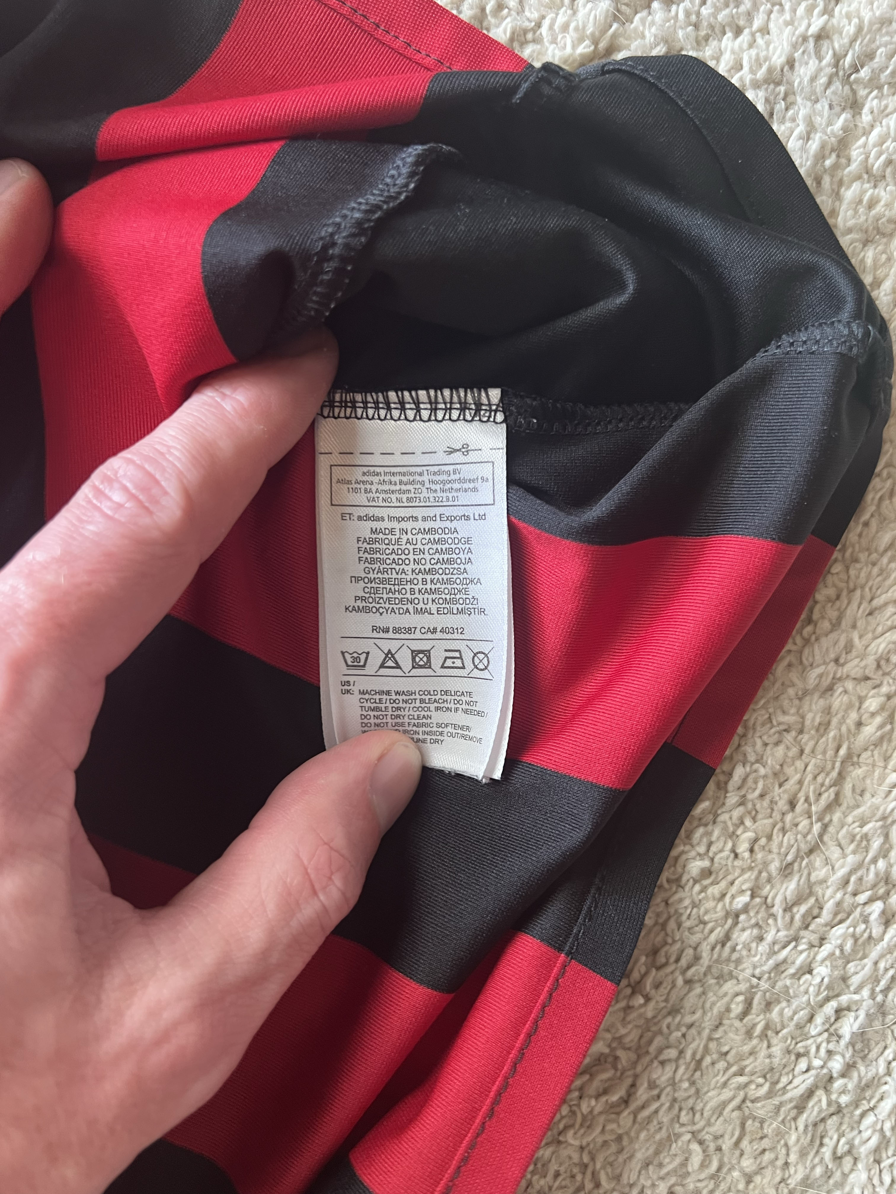 Authenticity evidence image of AC Milan 2017/18 Adidas Home Shirt (Fly Emirates) - Men's Medium
