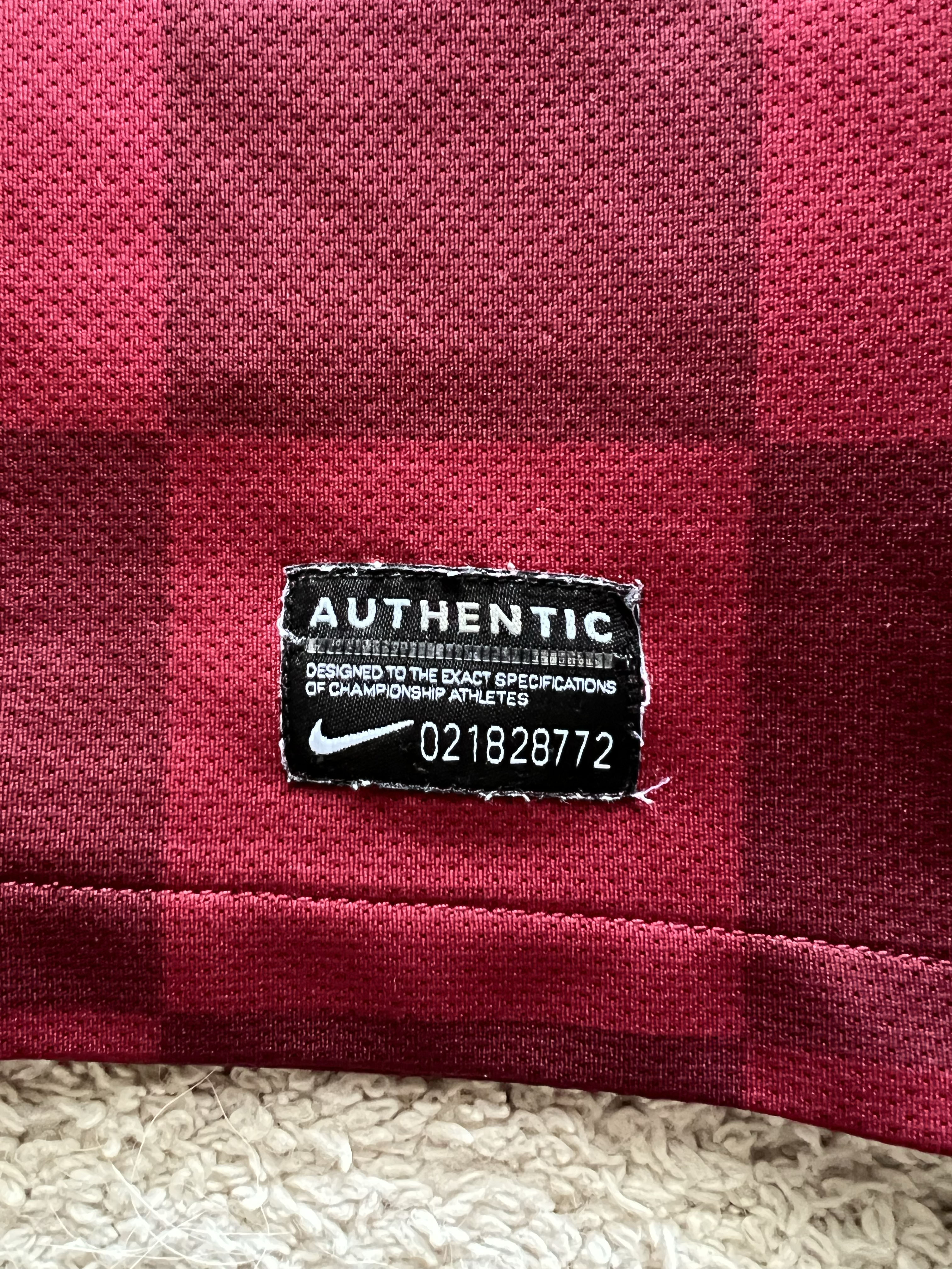 Authenticity evidence image of Aston Villa 2011/12 Nike Home Shirt (Genting Casinos) - Men's Medium