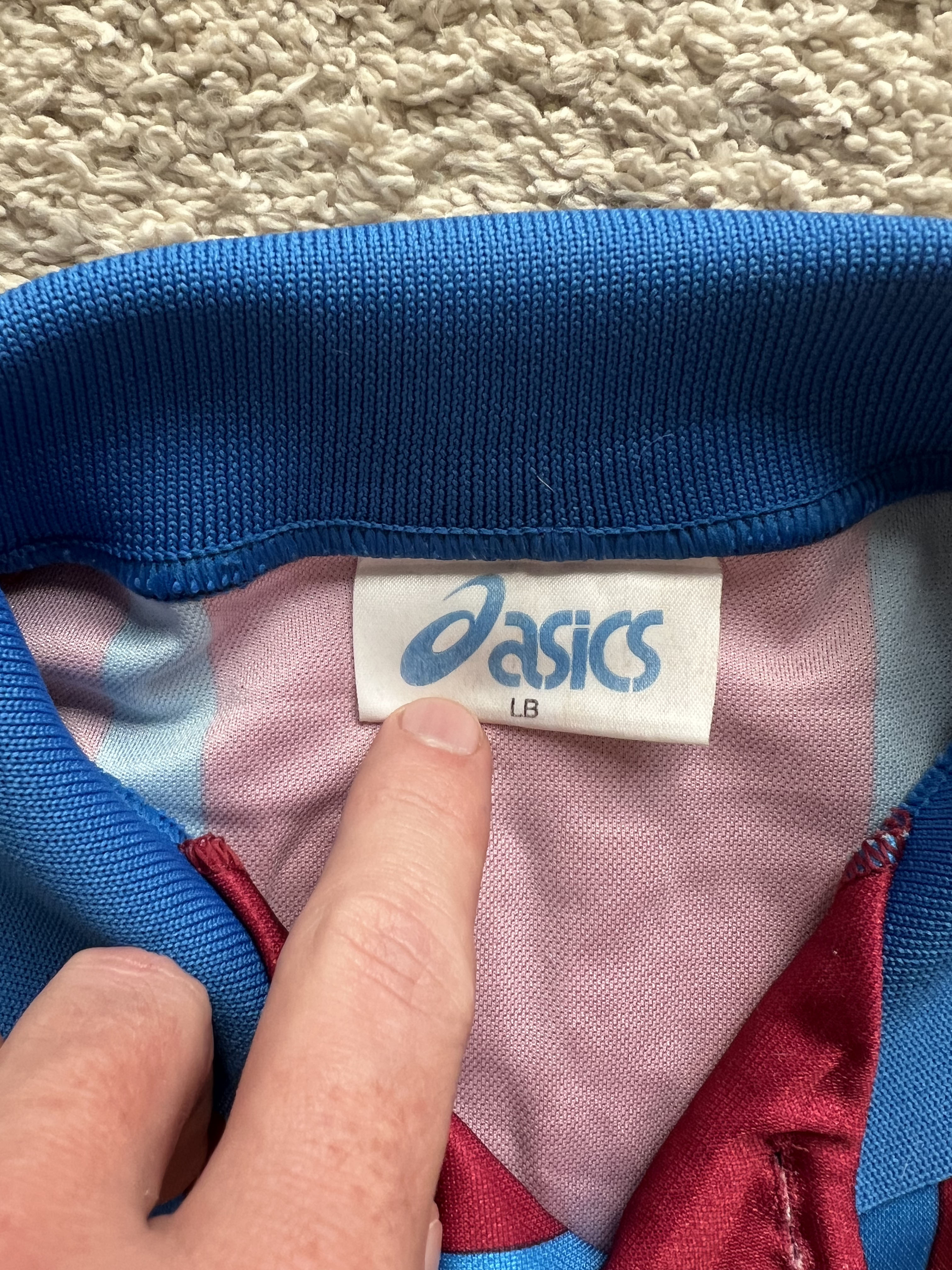 Authenticity evidence image of Aston Villa 1993-95 Asics Home Shirt (Muller)