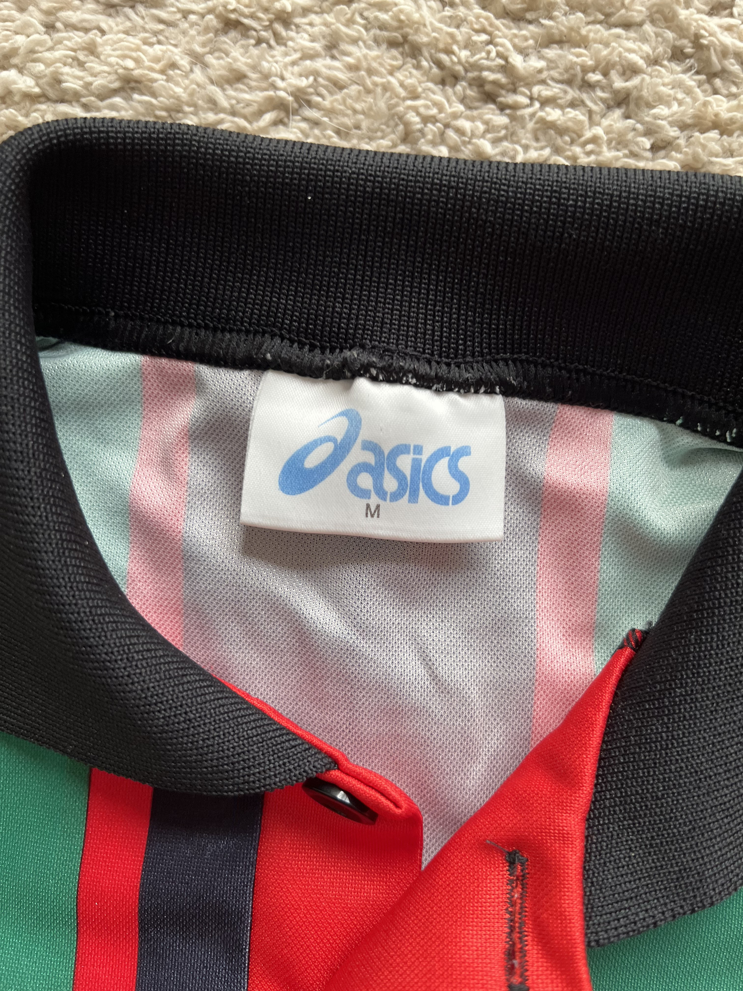 Authenticity evidence image of Aston Villa 1993-95 Asics Away Shirt (Muller) - Men's Medium