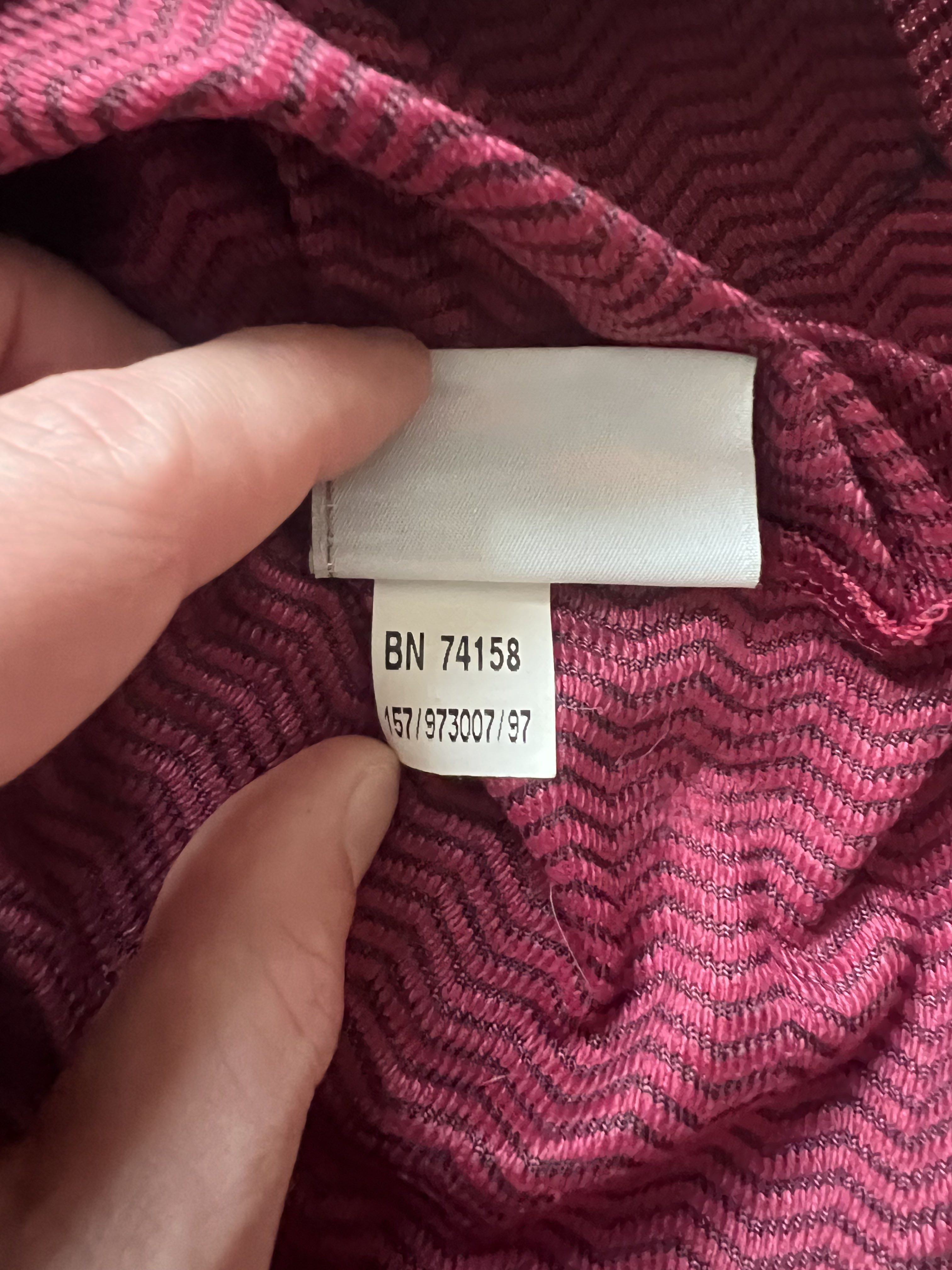 Authenticity evidence image of Aston Villa 1997/98 Reebok Home Shirt (AST Computers) - Men's Medium