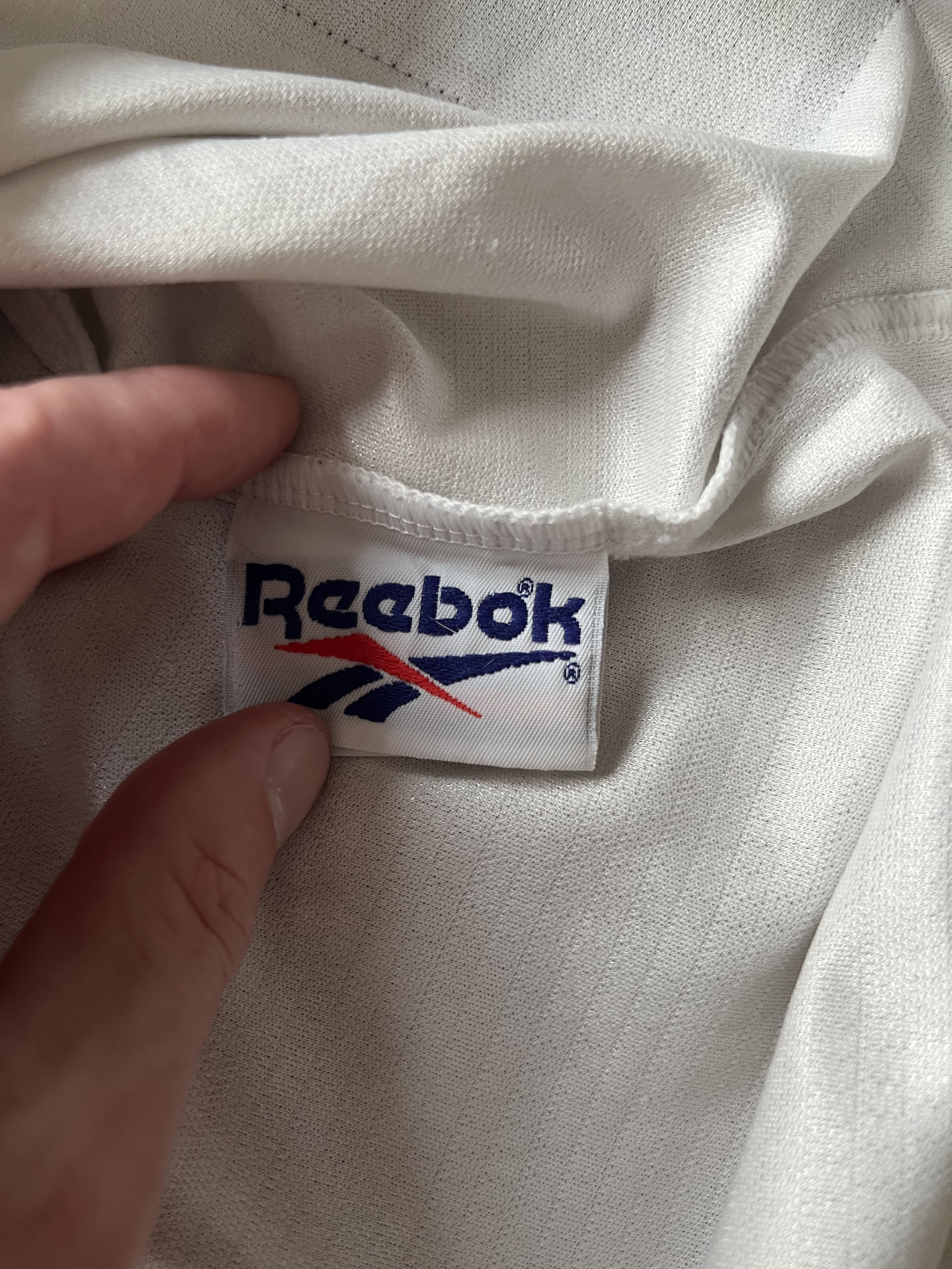 Authenticity evidence image of Aston Villa 1997/98 Reebok Away Shirt (AST Computers) - Men's XL