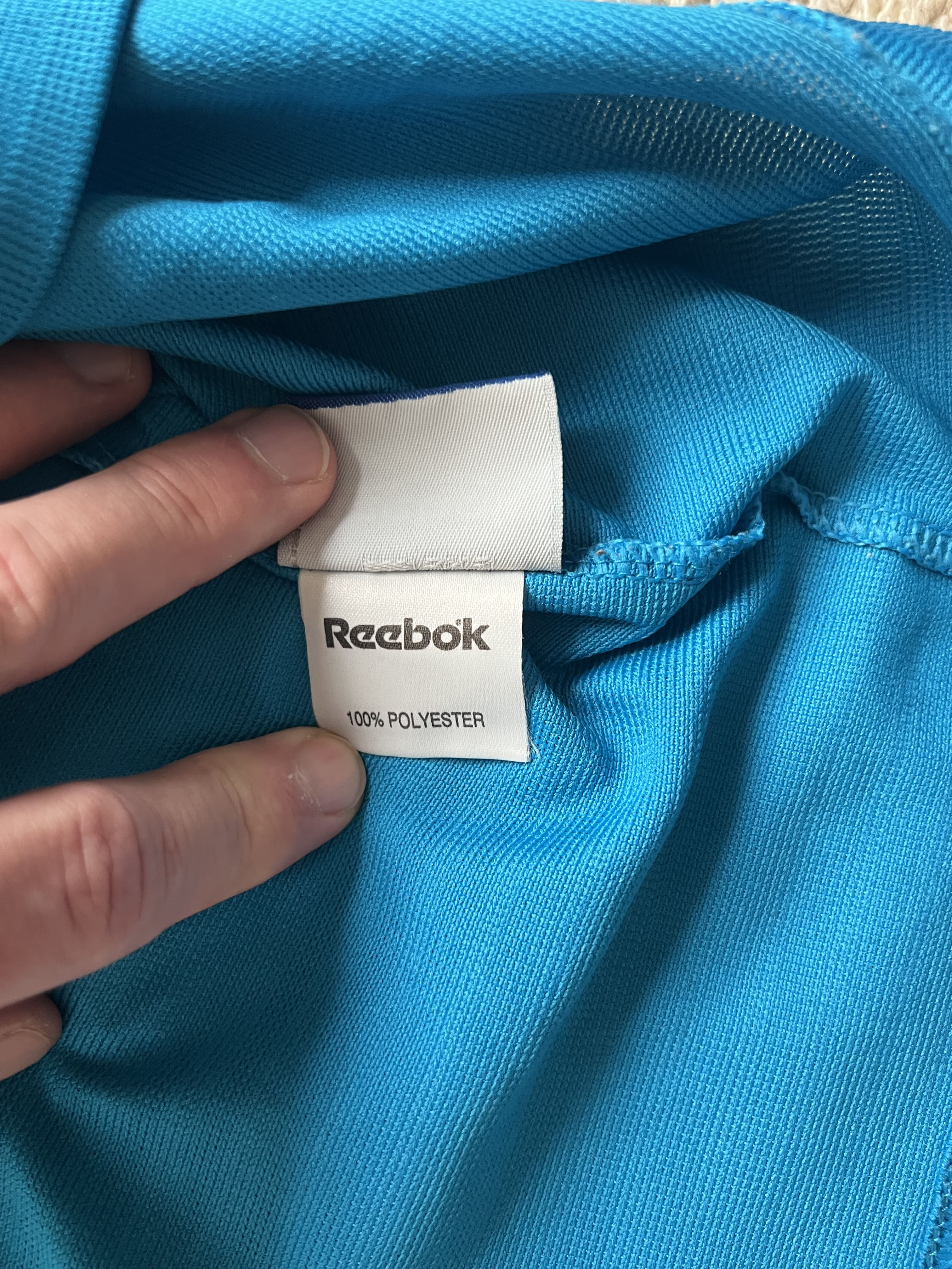 Authenticity evidence image of Aston Villa 1998-99 Reebok Away / 3rd Shirt (LDV Vans) - Men's Large