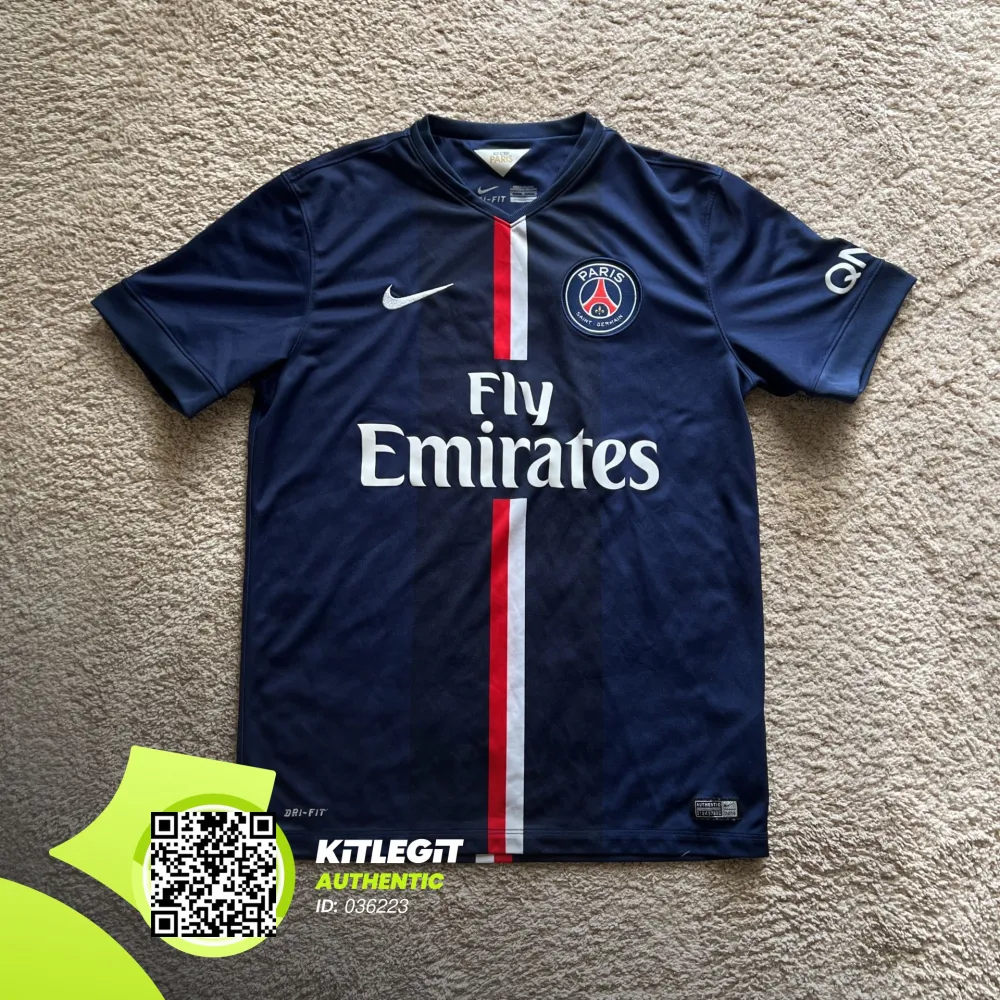 Front view of PSG 2014/15 Nike Home Shirt (Fly Emirates) - Men's Medium