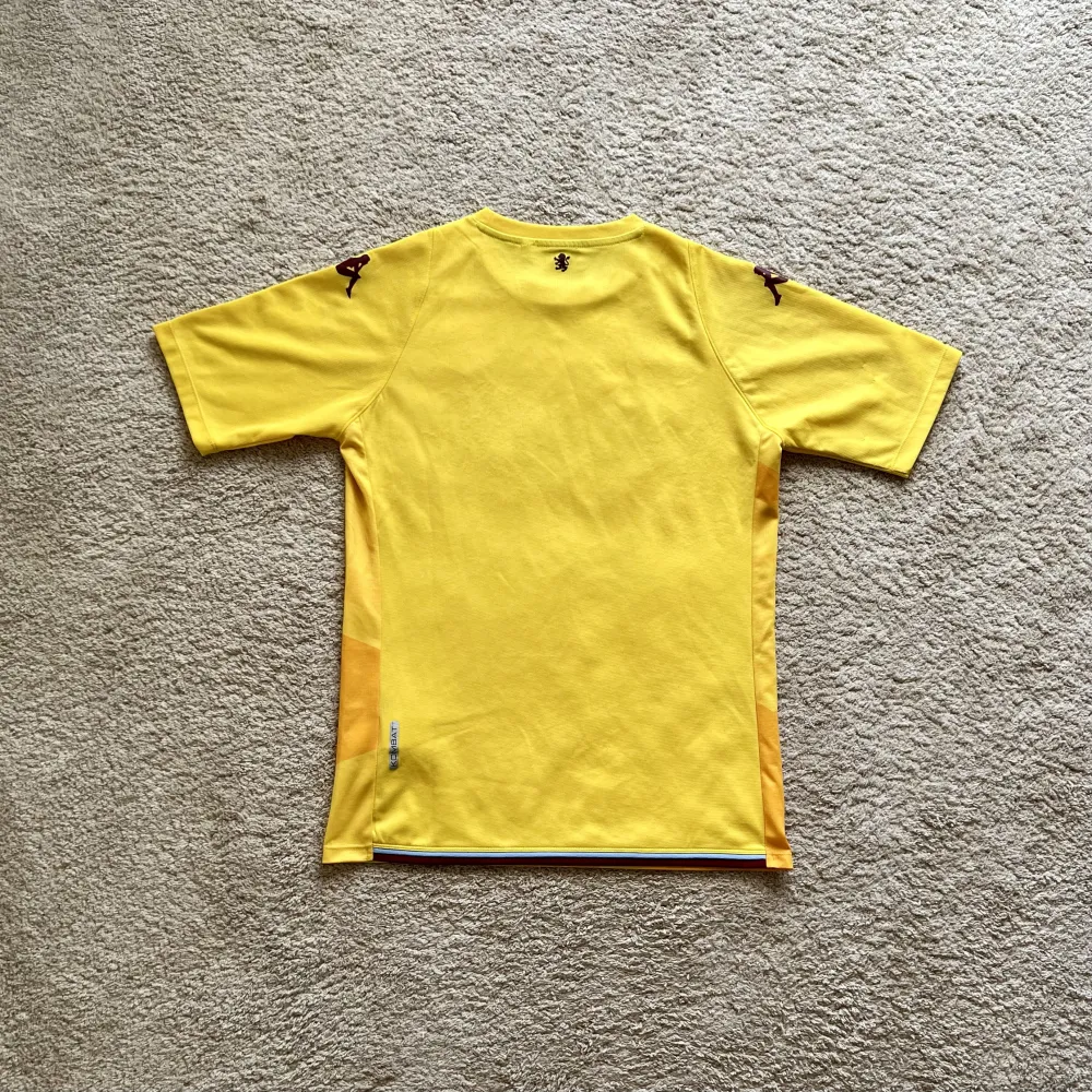 Rear view of Aston Villa 2021/22 Kappa Home Goalkeeper Shirt (Cazoo) - Men's Small