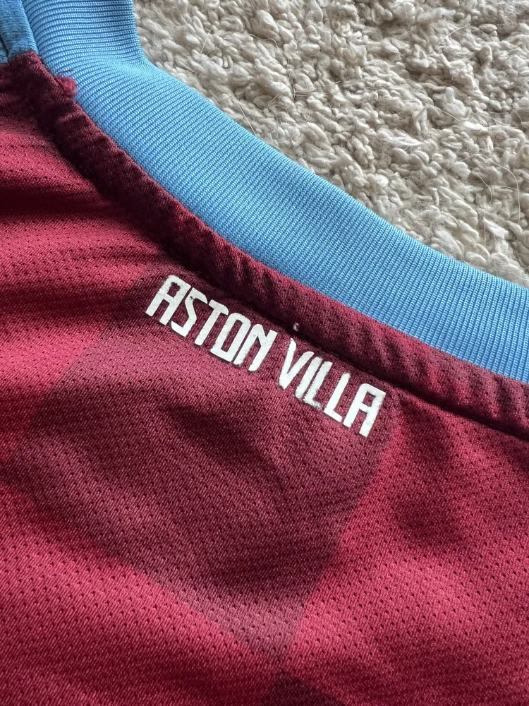 Image of Aston Villa 2011/12 Nike Home Shirt (Genting Casinos) - Men's XL