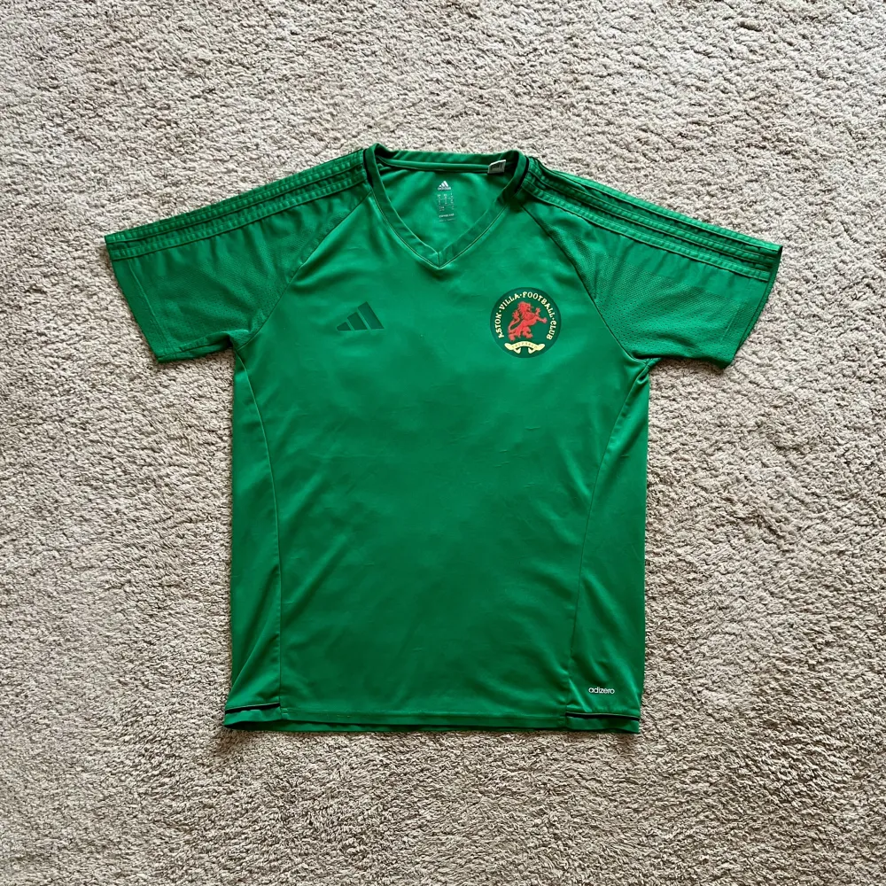 Front view of Aston Villa 2024/25 Adidas Special Edition Goalkeeper Shirt - Men's Medium