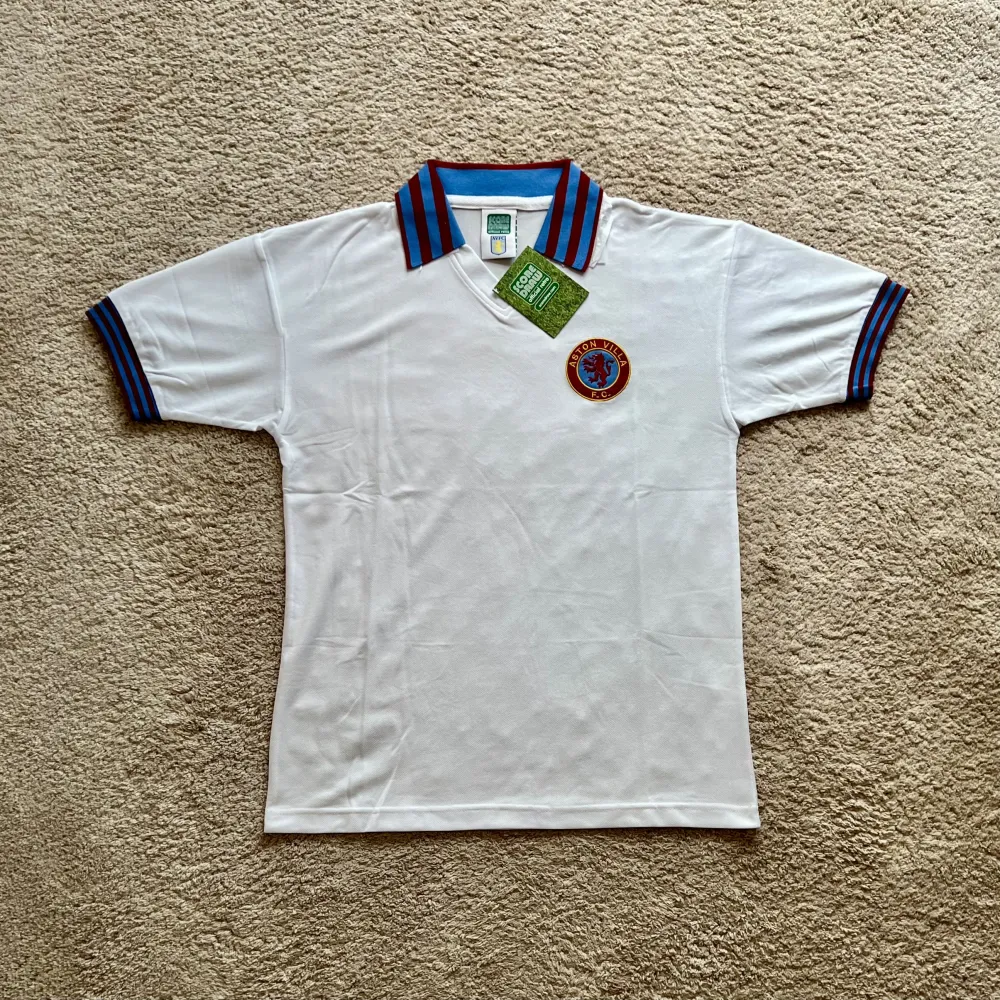 Front view of Aston Villa 1974/75 Score Draw Away Shirt - Men's Medium