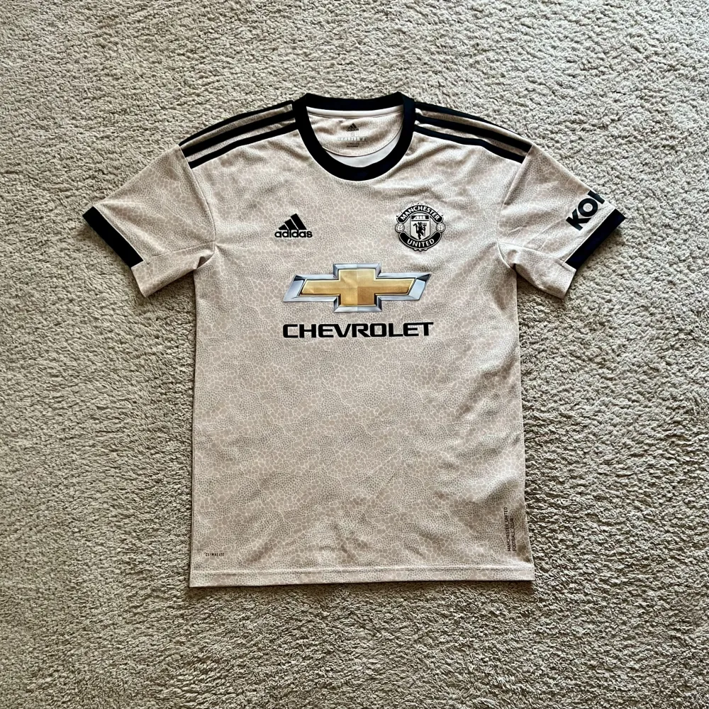 Front view of Manchester United 2019/20 Adidas Away Shirt (Chevrolet) - Men's Small